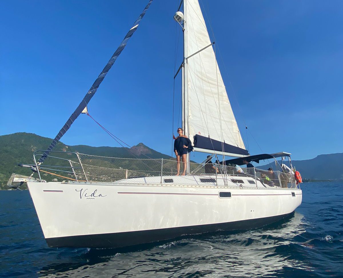 Lory 29 – 7 Pessoas